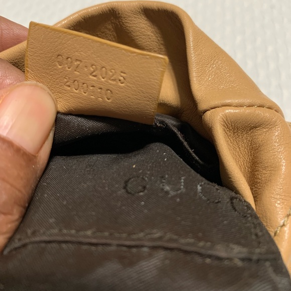 Gucci mini drawstring bucket bag - Picture 11 of 14